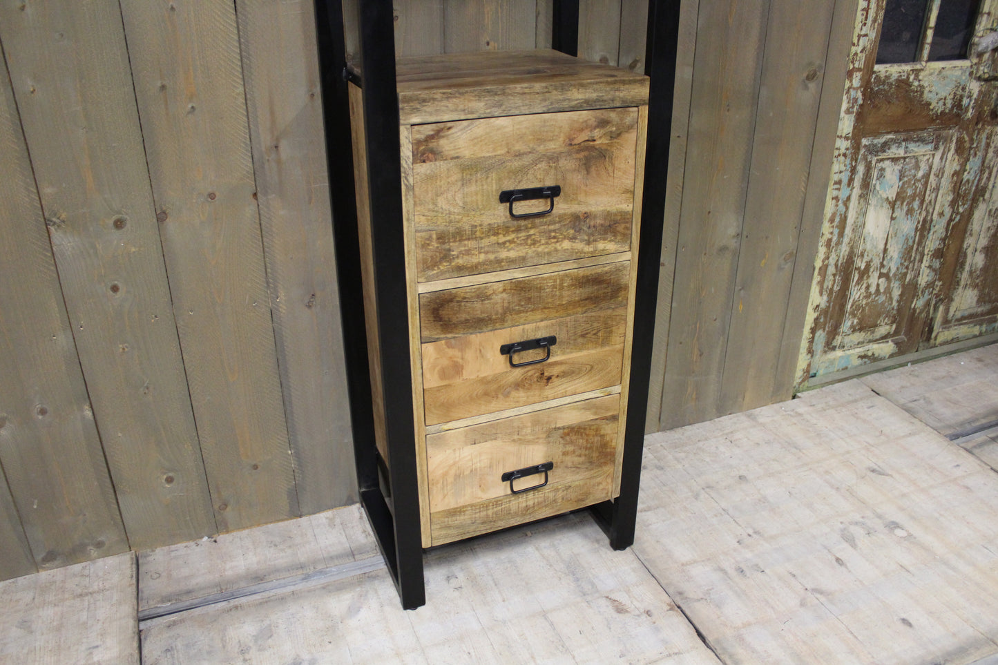 Boekenkast mangohout Brit 55 cm