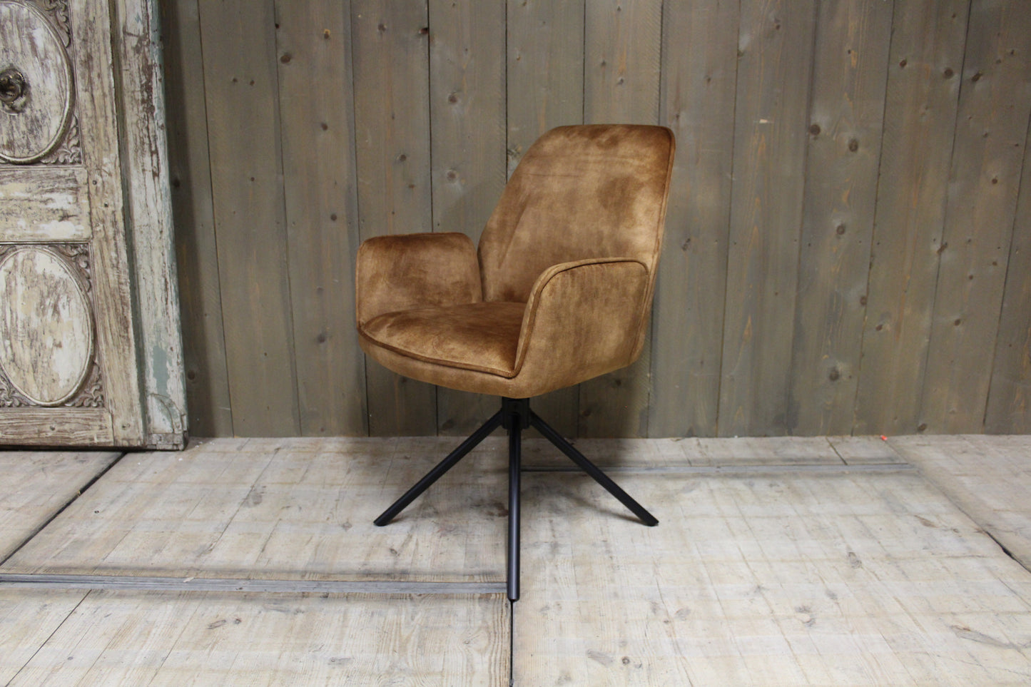 Eetkamerstoel Gaby Geel