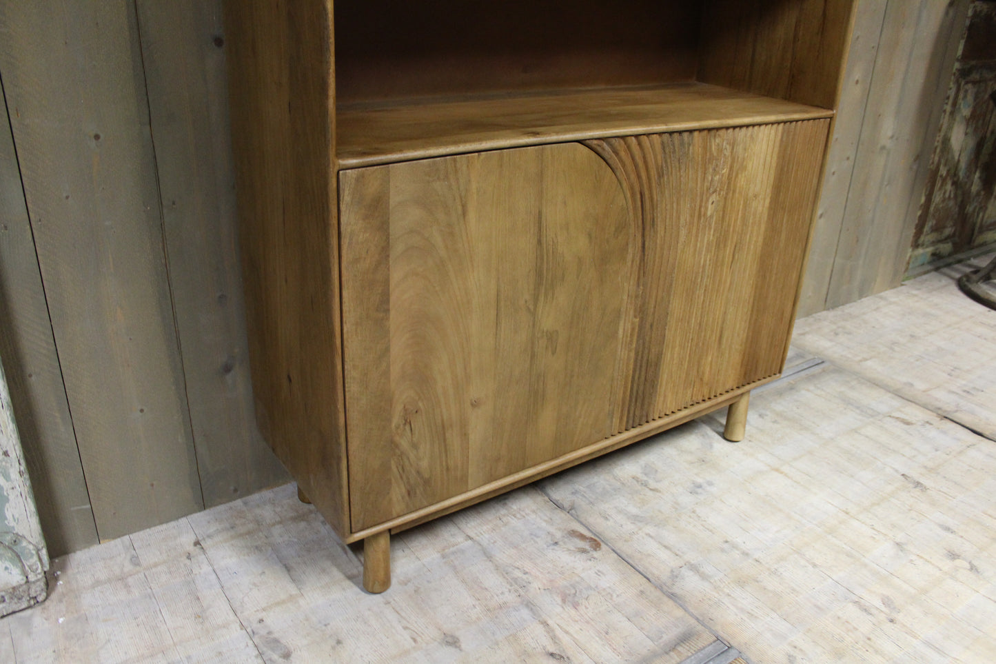 Boekenkast mangohout Wonder 110 cm