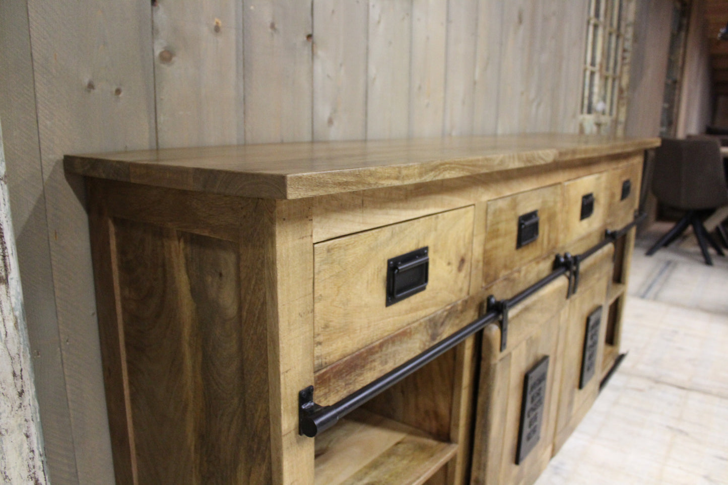 Dressoir mangohout Jupiter 200 cm