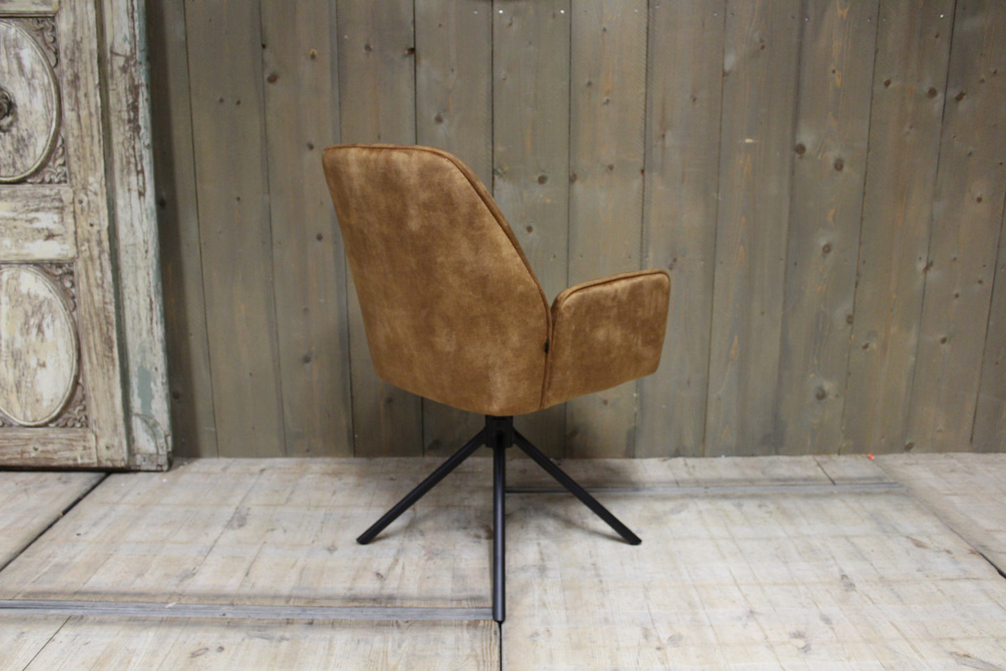 Eetkamerstoel Gaby Geel