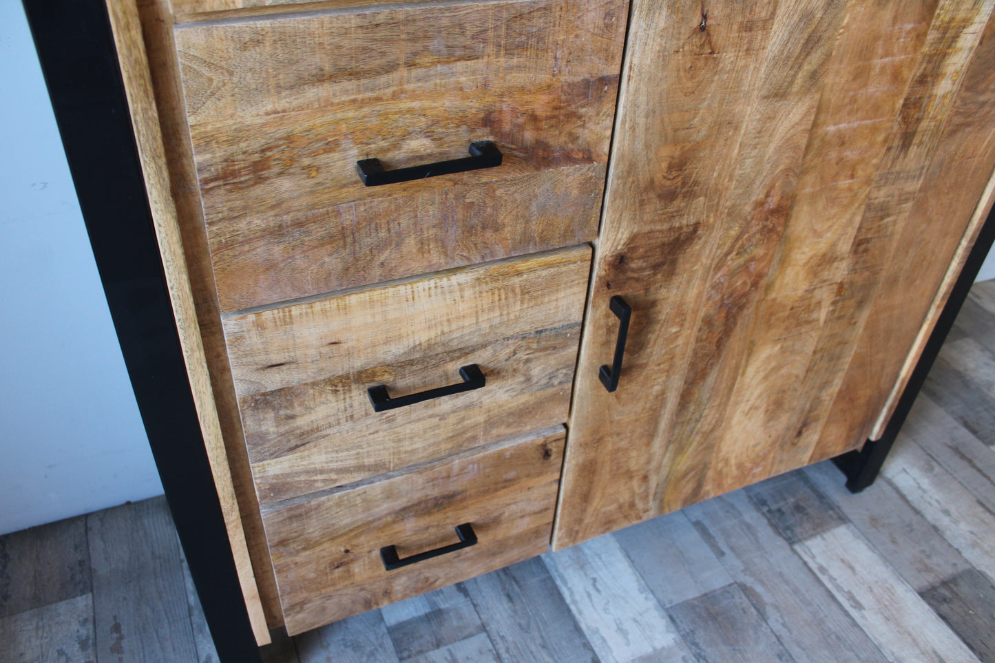 Vitrinekast mangohout New Jersey 120 cm