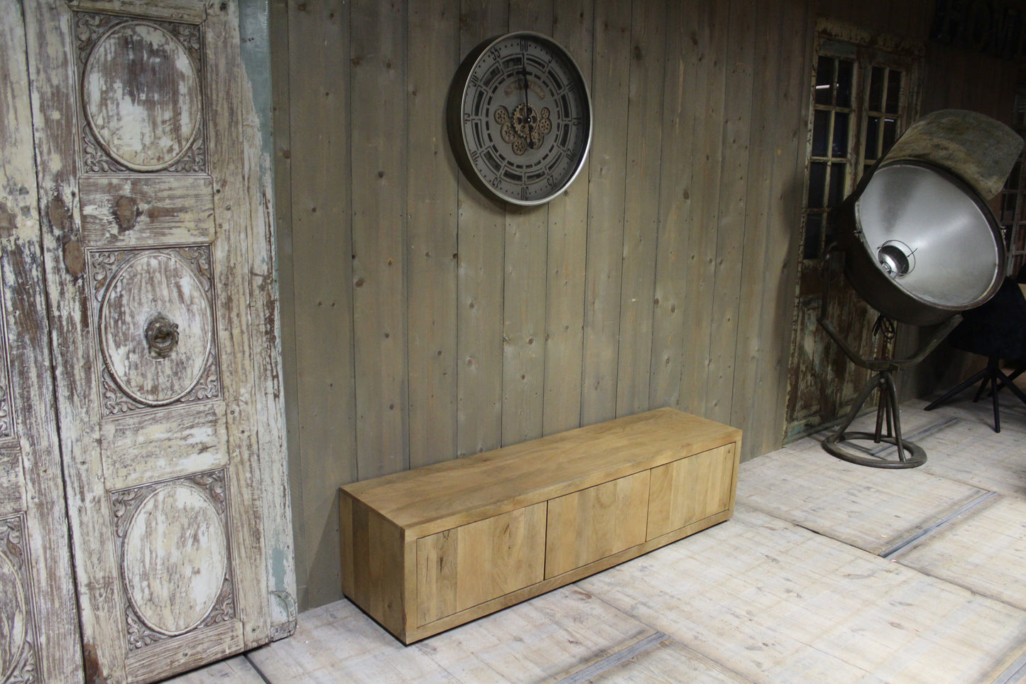 Tv meubel mangohout Square 160 cm