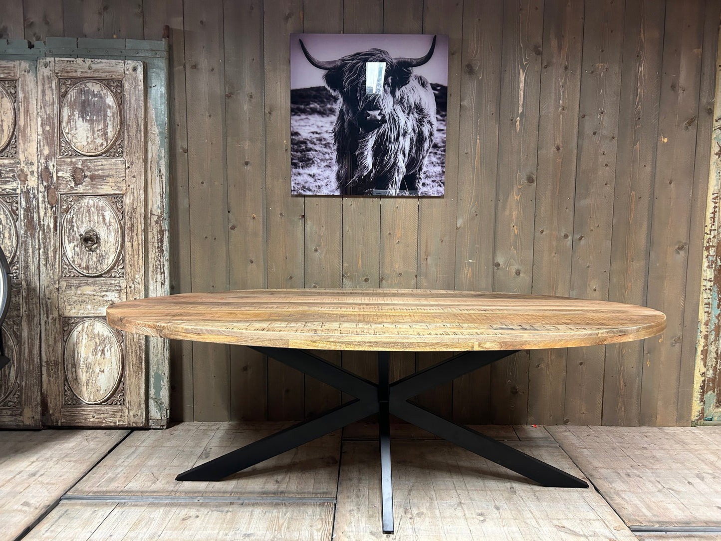 Eetkamertafel mangohout ovaal